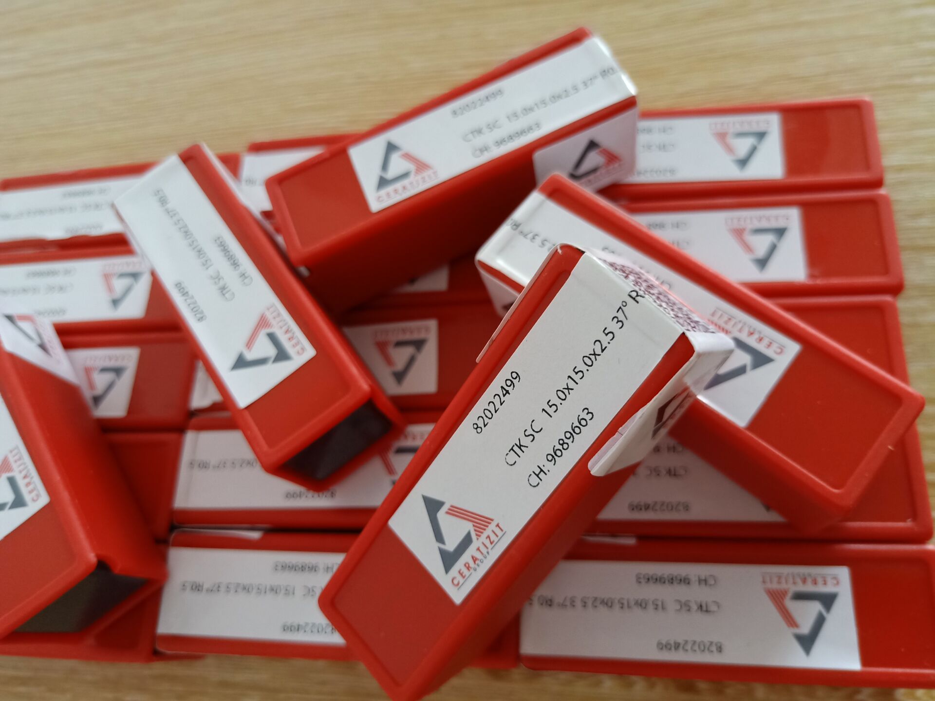 螺旋刀轴刀片双面刨刀片30*12*1.5木工车刀刀片两面四面可转位