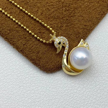 s925银天鹅吊坠 淡水珍珠8-9m圆润饱满干净好品质吊坠-阿里巴巴