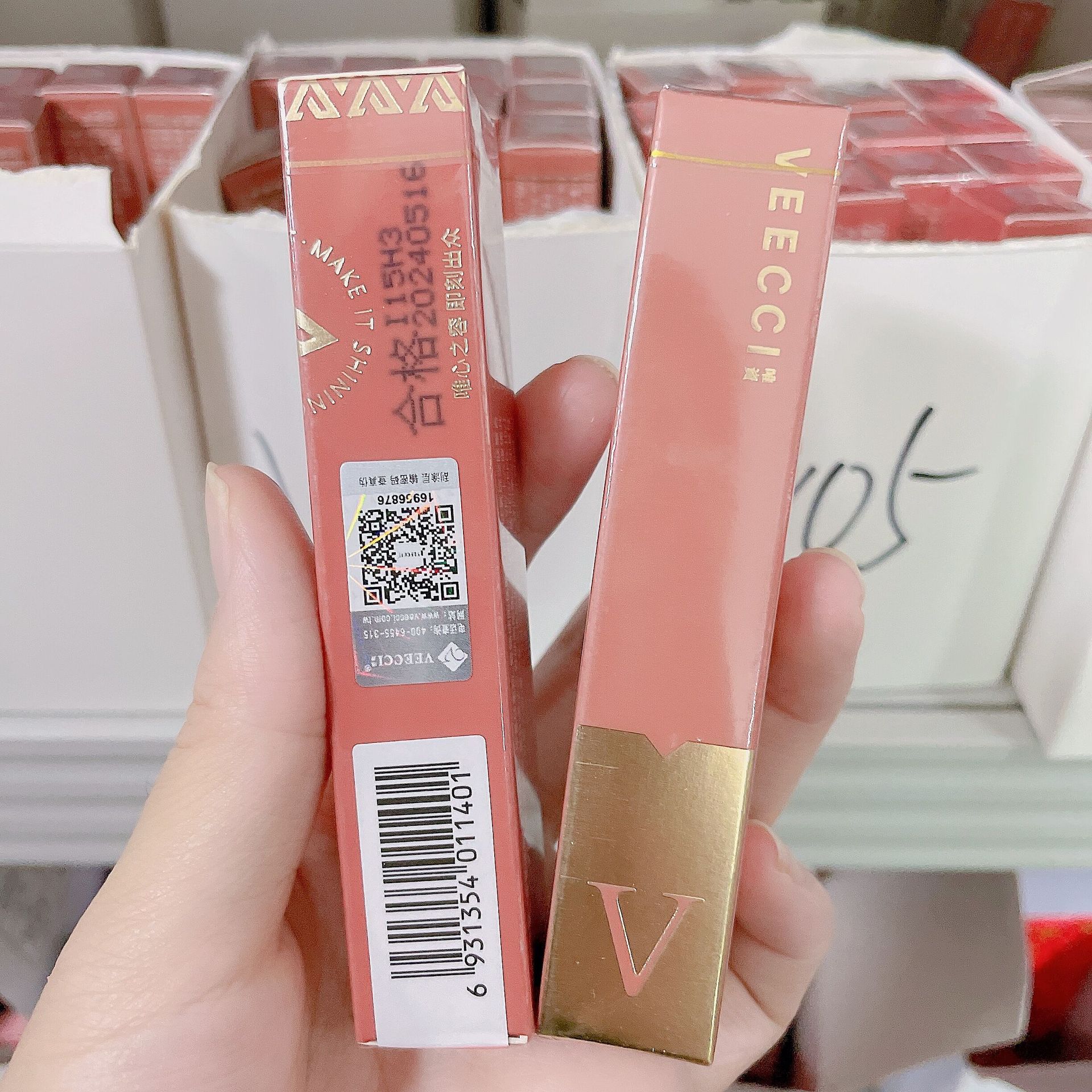 唯资唇泥轻柔丝绒粉雾感唇釉学生平价显白持久口红女