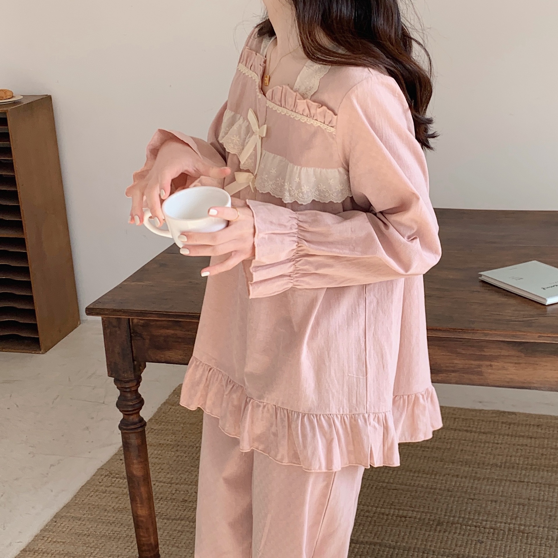 韩网同步款法式宫廷风方领花边棉家居服长袖长裤套装棉睡衣女批发