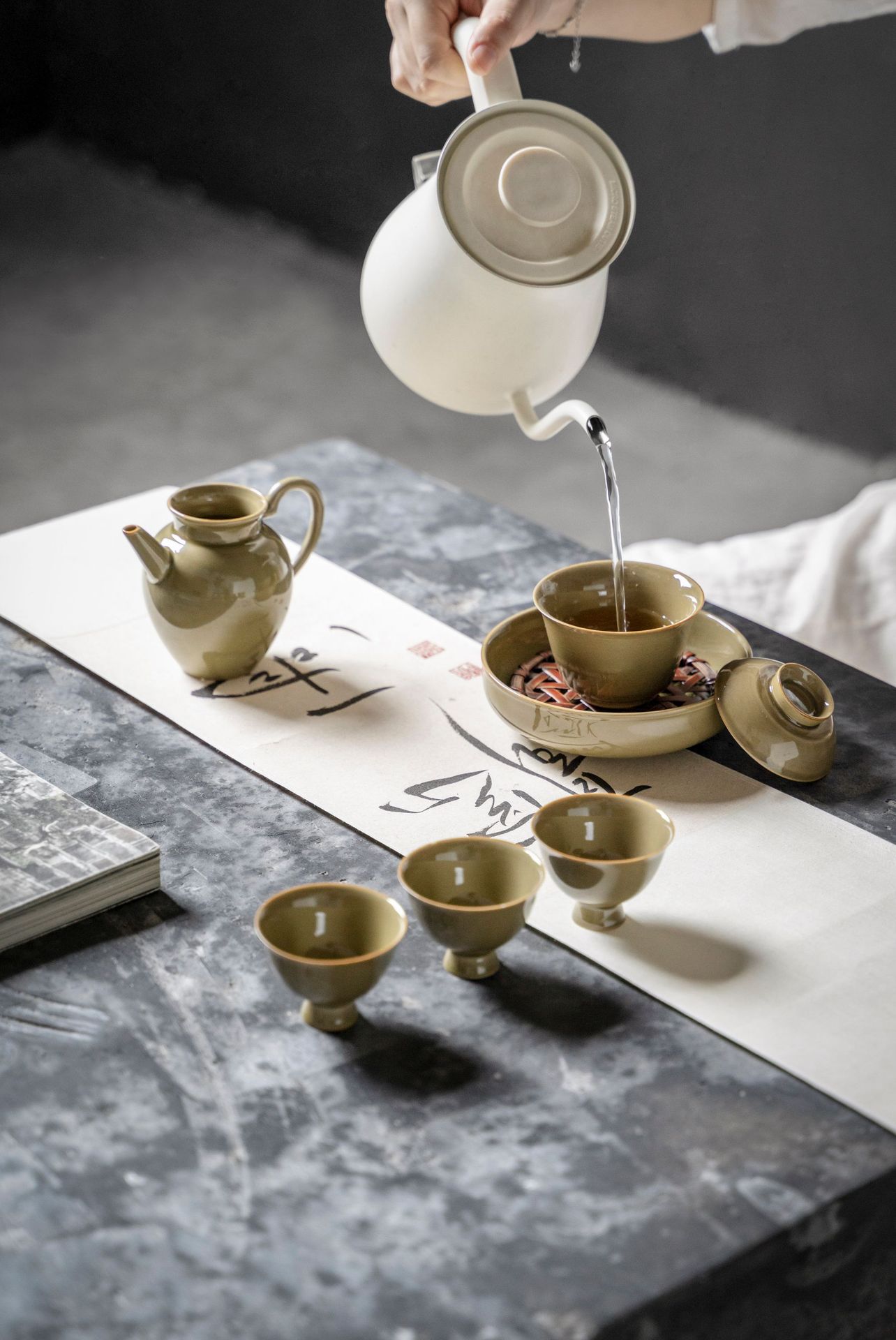 宜室茶话 青瓷宋韵高足品茗杯 功夫茶具茶杯主人杯 文人空间茶器