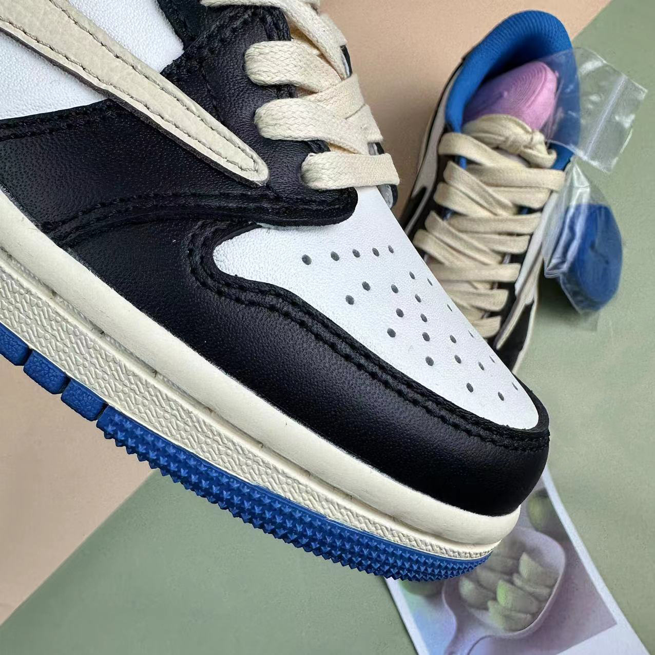 高版aj1低帮乔1闪电倒钩影子灰北卡蓝男女头层运动休闲运动篮球鞋