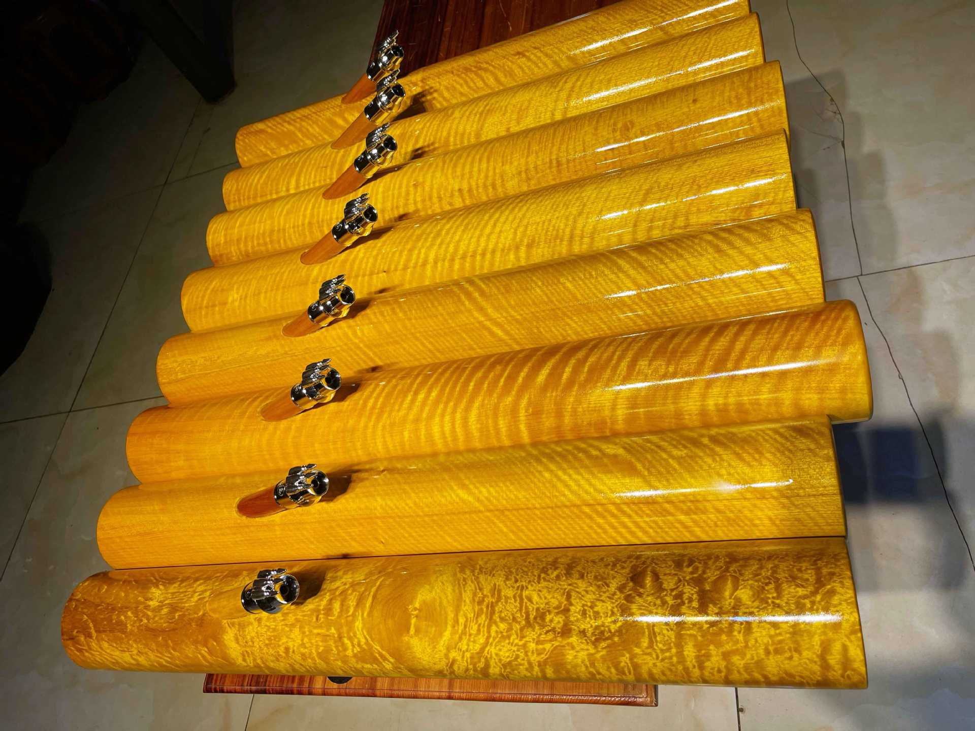 云南水烟筒金丝楠木款爆满金丝水烟筒礼品黄金樟金丝楠红豆烟筒