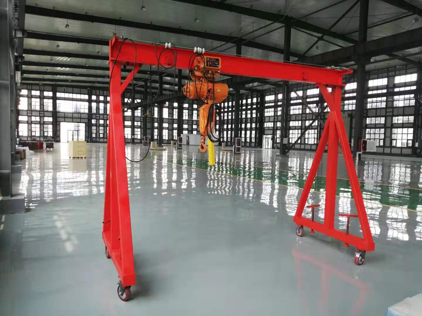 山东轻型手推2t电动行走小型起重龙门架 升降式万向移动龙门架1t