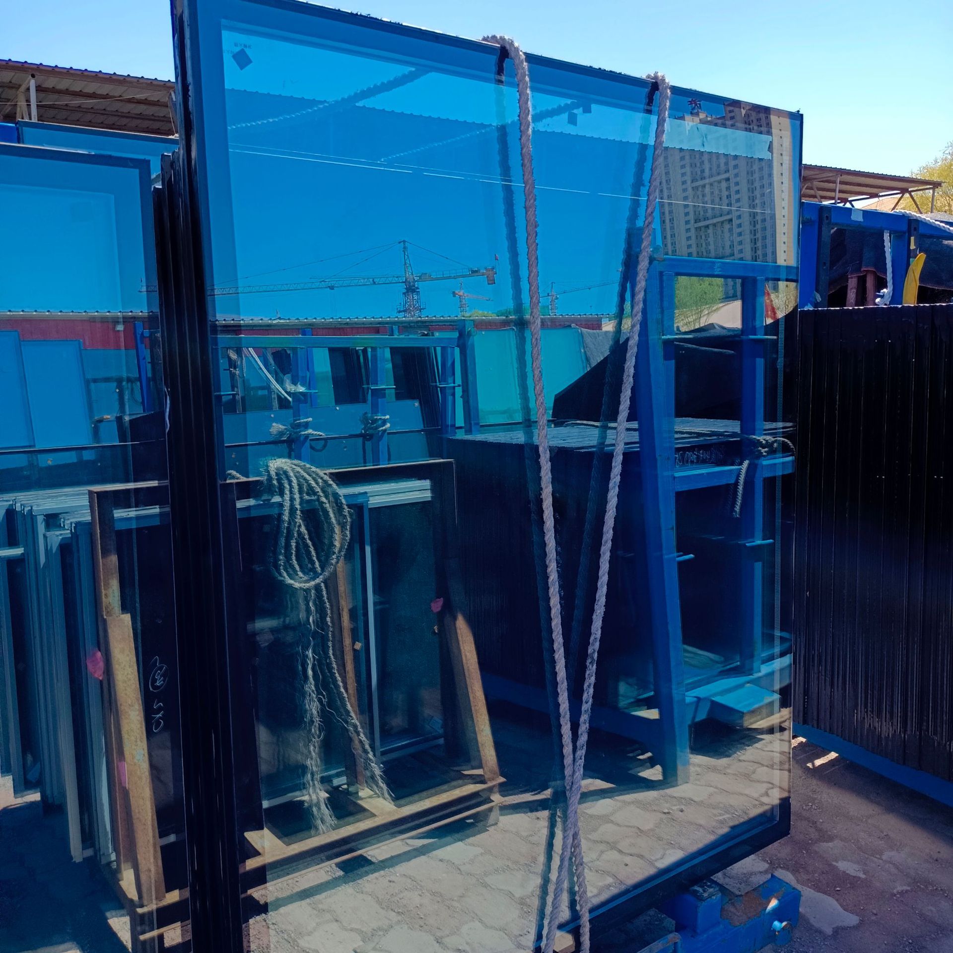 6 12a 8蓝灰色 黑色 净色透明lowe钢化中空幕墙玻璃 8mm 蓝色玻璃