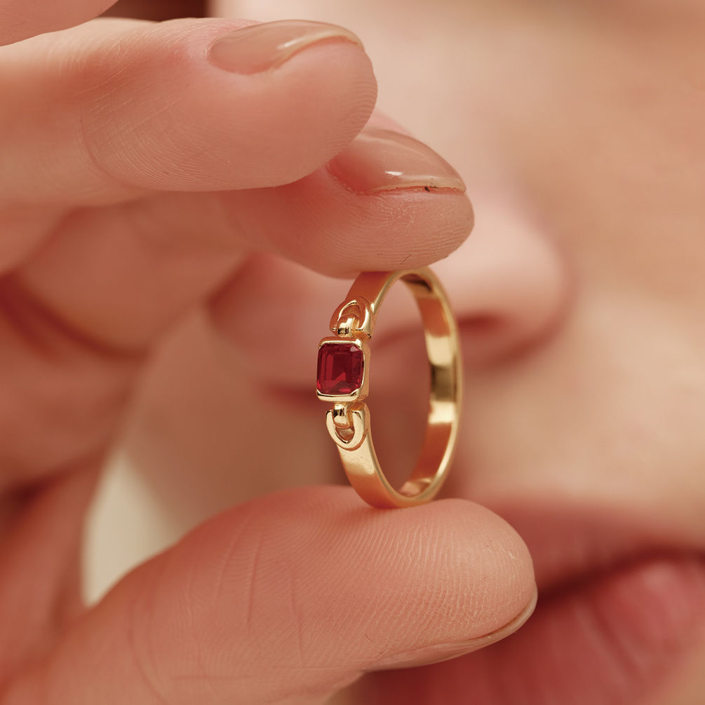 轻奢复古仿红宝石戒指女高级纯银镀金气质镀s925银指环爆款抖音