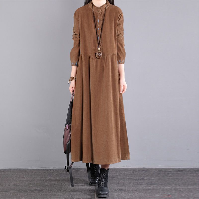 Artistic Retro Corduroy Dress for Women 2023 Autumn and Winter New Loose Mid-Length Cuff Embroidered Dress for Women