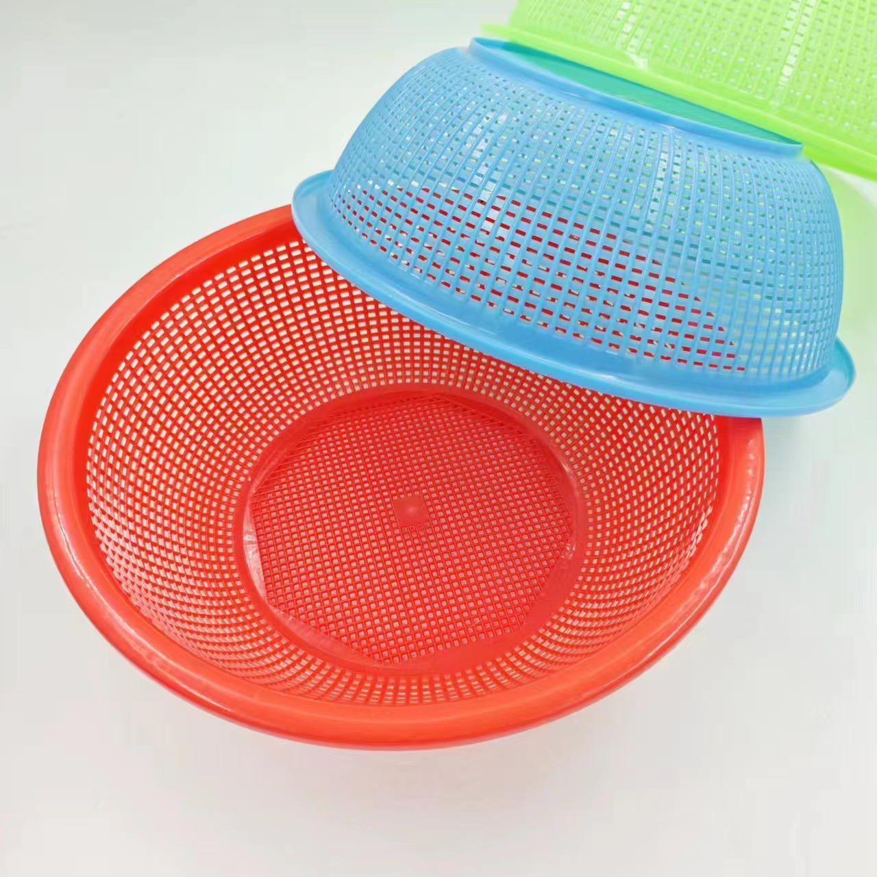 加厚塑料圆篮 收纳篮子 直径约29cm 两元店塑料批发