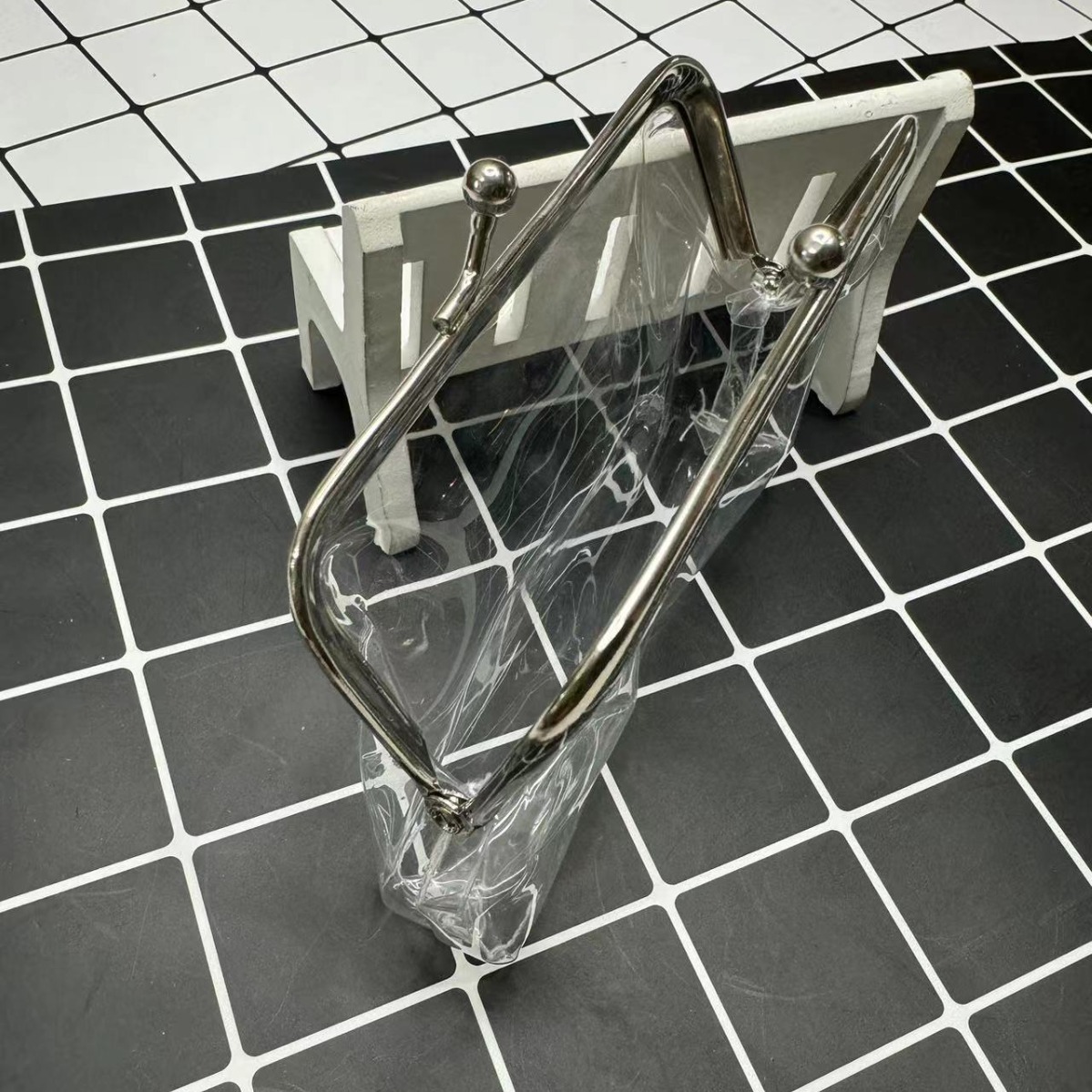 4寸透明零钱包手拿钥匙包收纳小东西包包