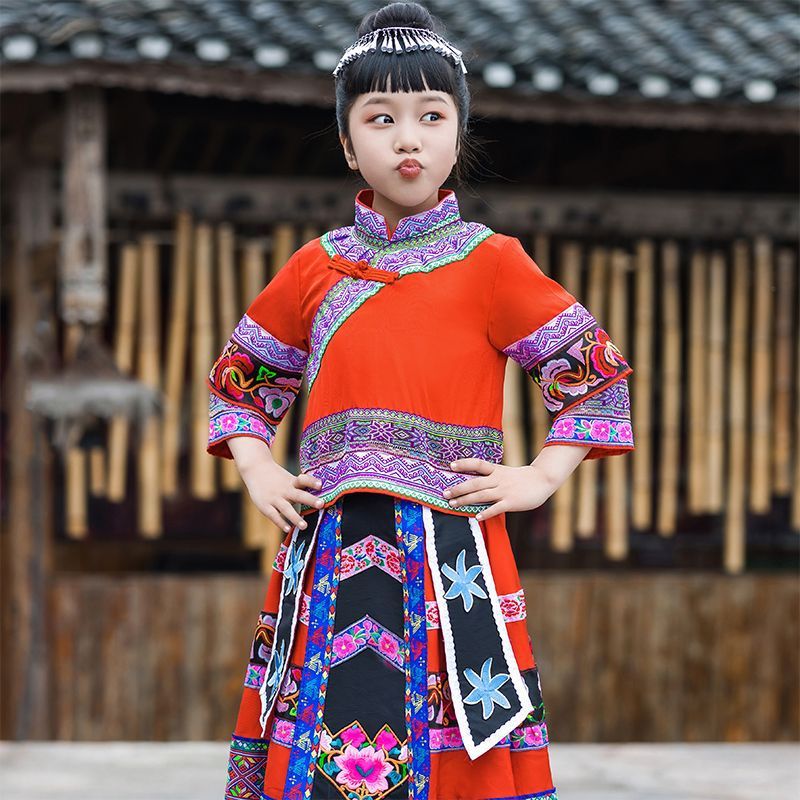 壮族儿童新款少数民族服饰三月三广西男女童服装幼儿学生演出服