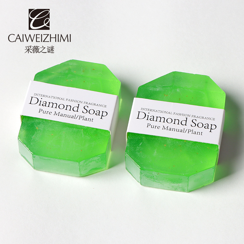 跨境外贸玻尿酸凝时极光宝石金箔透明手工皂soap成人小孩洗澡通用