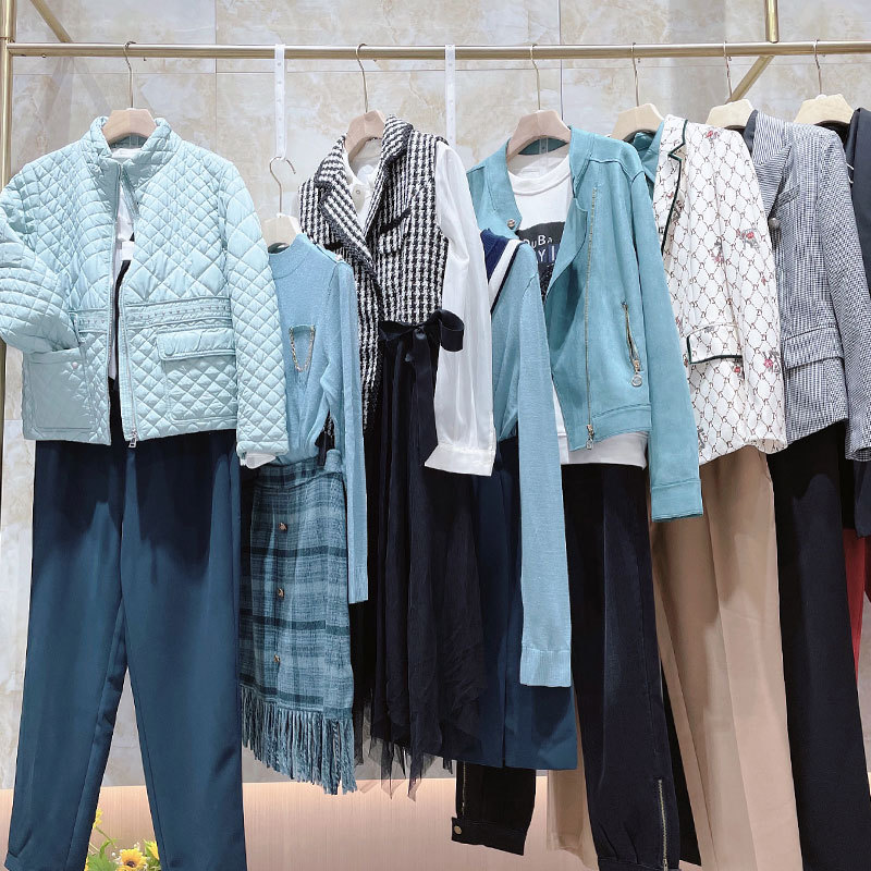 反季清仓芝仪品牌折扣棉衣外套大衣清仓尾货女装2022新款夏装套装