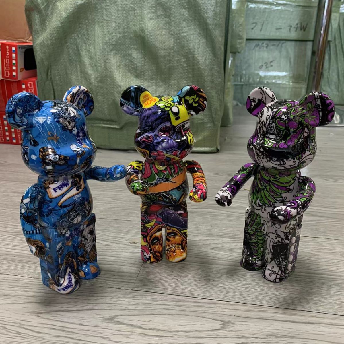 新款创意潮牌摆件暴力熊蓝牙音箱小熊玩偶节日礼物桌面收款小音响