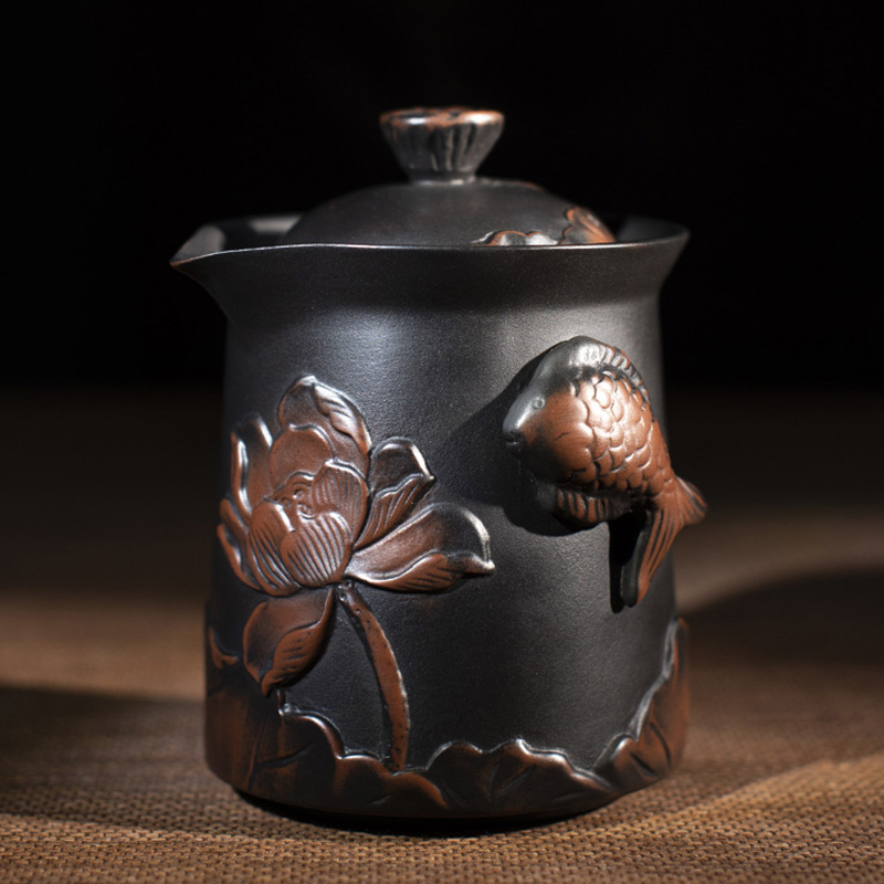 复古紫陶手抓壶浮雕鱼戏荷塘复古手工满雕紫砂壶功夫泡茶壶便携壶