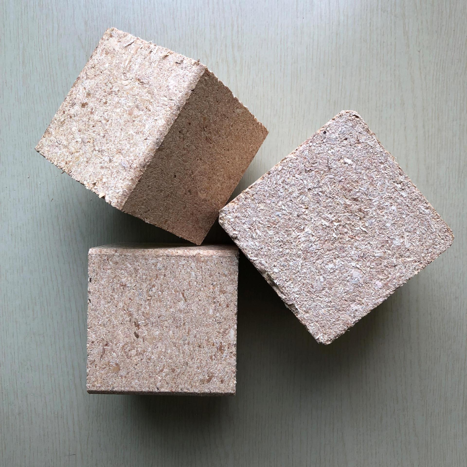 刨花脚墩托盘墩木托盘脚压缩木屑方块免熏蒸木料墩托盘木屑墩厂家