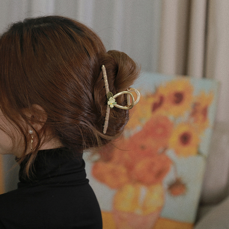 《栀子》大号抓夹高级感半扎森系仙美短可爱韩系抓慵懒法式鲨鱼夹