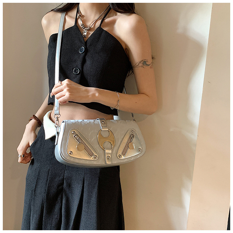 Trendy Women's Bags Foreign Trade Export Chain Rivets Motorcycle Bag Exquisite High-Grade Crossbody Minority Fashion Shoulder Underarm