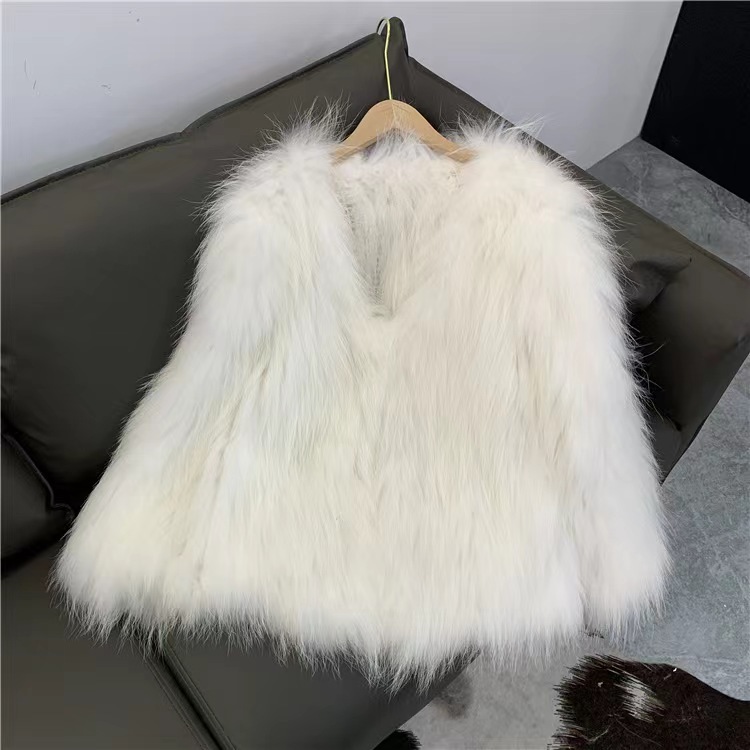 Women's double-sided woven fur coat with whole leather raccoon fur 2023 Haining imported short fashion slimming leather fur image