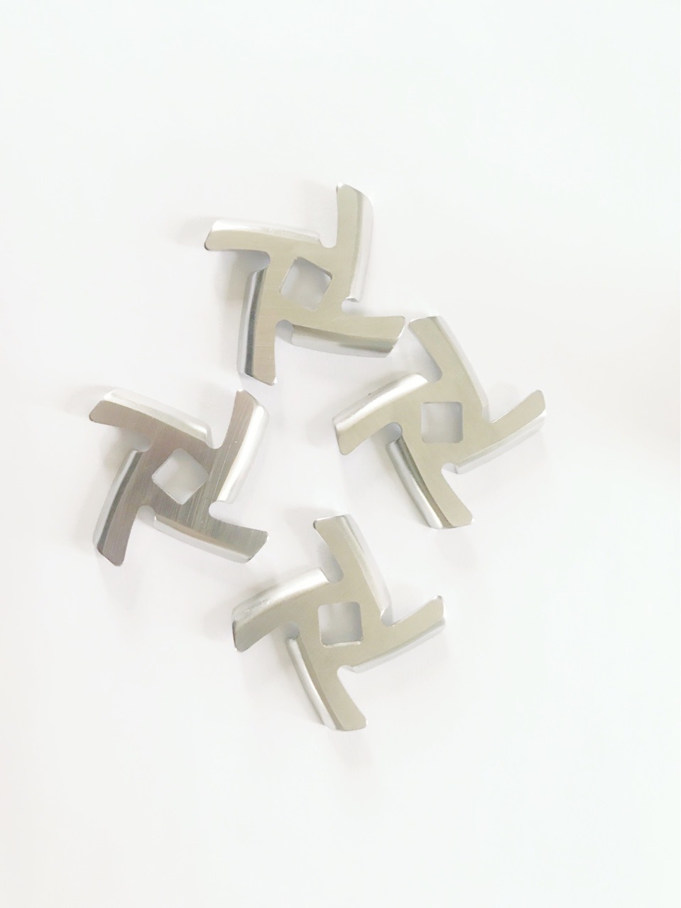 厂家现货 家用绞肉机十字刀 圆刀 通用型配件420不绣钢刀片十字刀