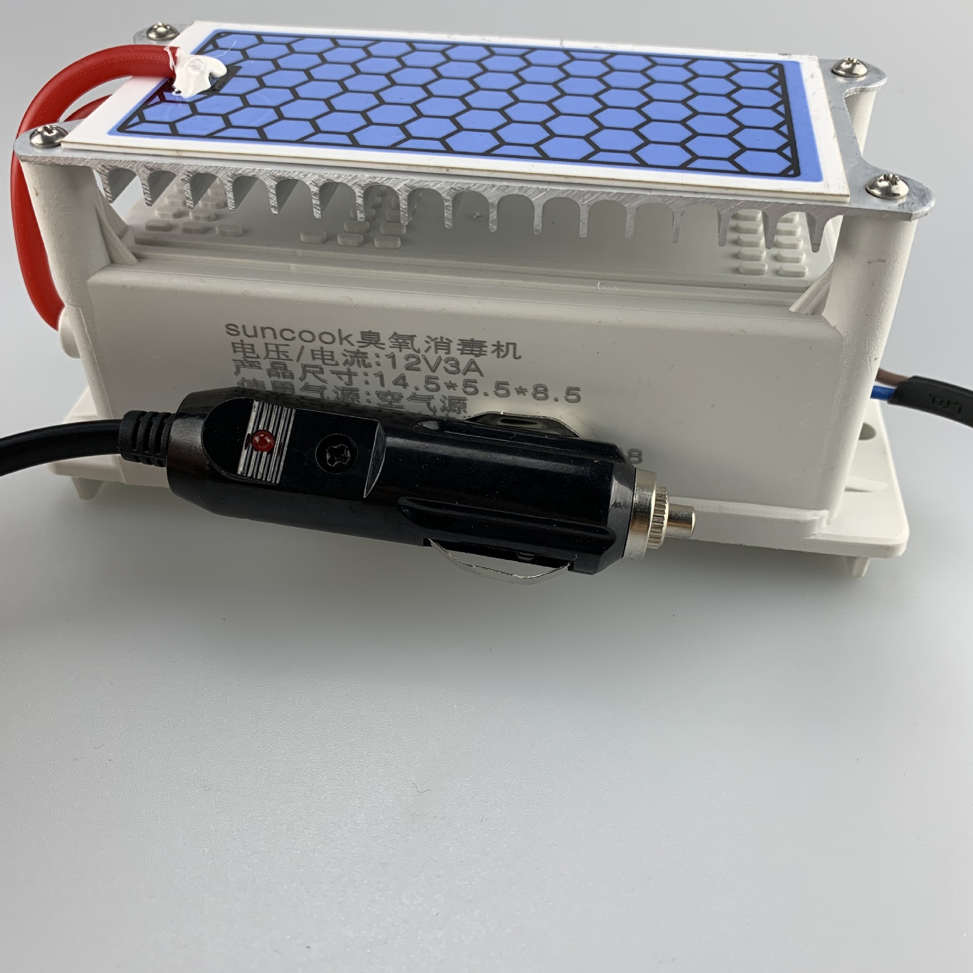 12v车载一体式臭氧发生器 高效稳定 空气清新-阿里巴巴