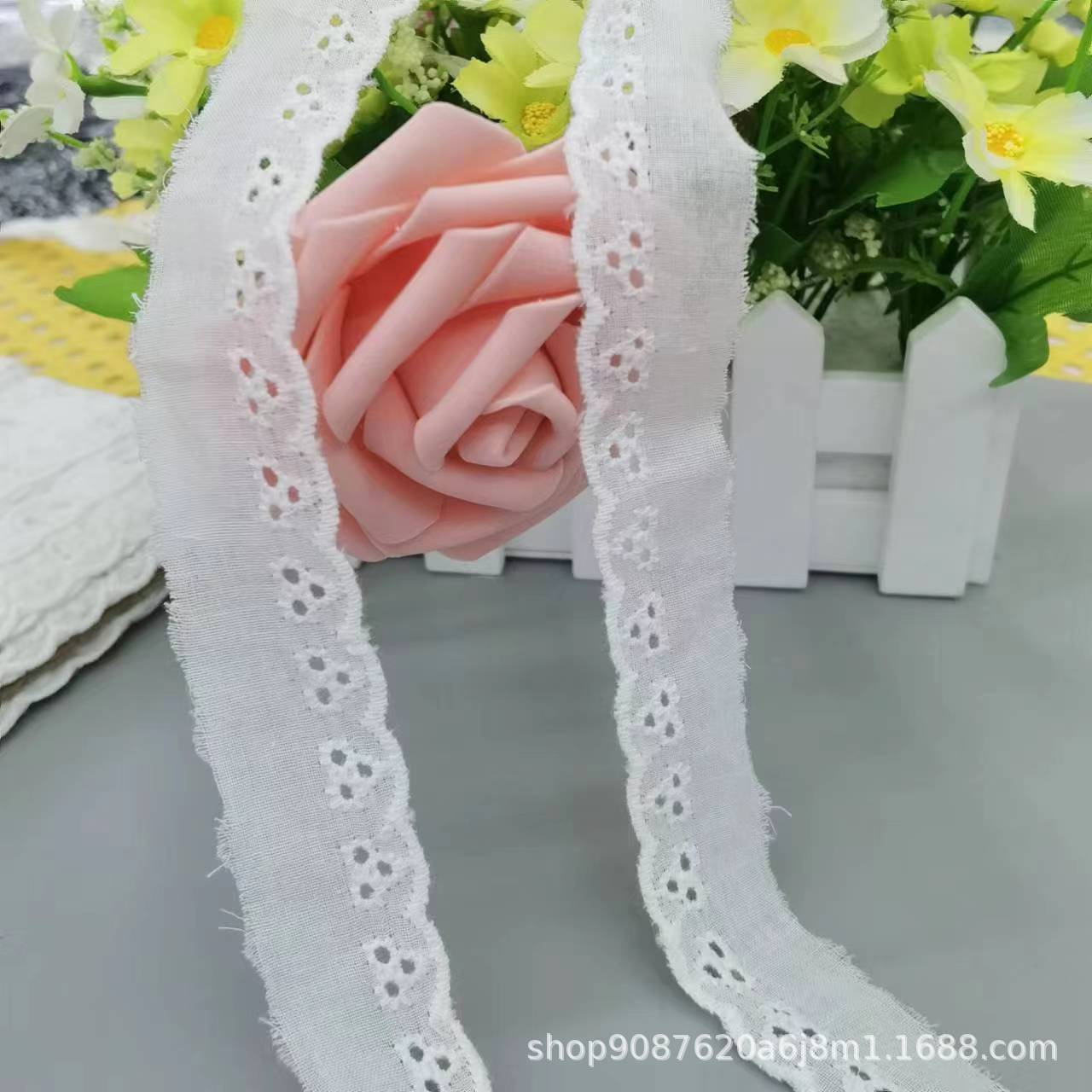 spot supply small 3-hole hollow embroidery cotton lace diy clothing accessories children‘s clothing accessories lace