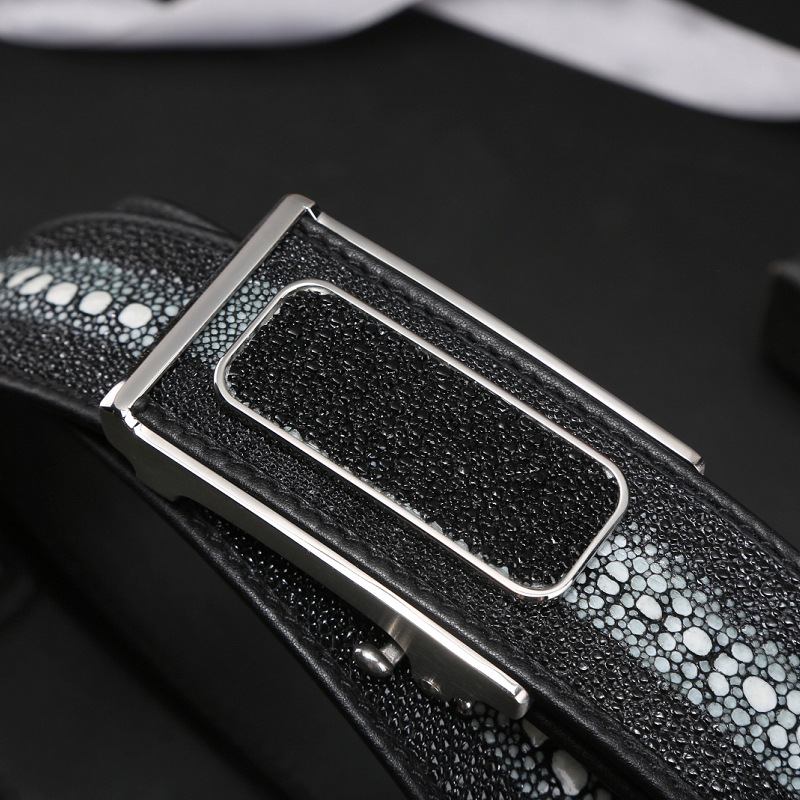 珍珠鱼皮男士腰带真皮名牌高档奢侈品牌皮带新款潮自动扣裤带正品