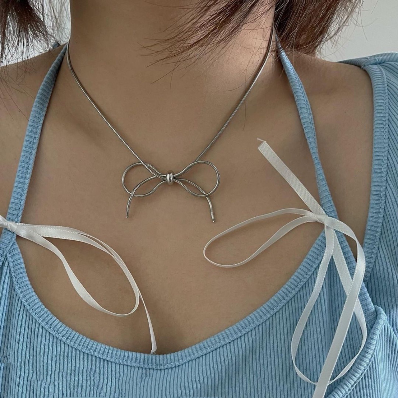 丽煌简约蝴蝶结项链女优雅气质小众设计颈链冷淡风时尚百搭锁骨链