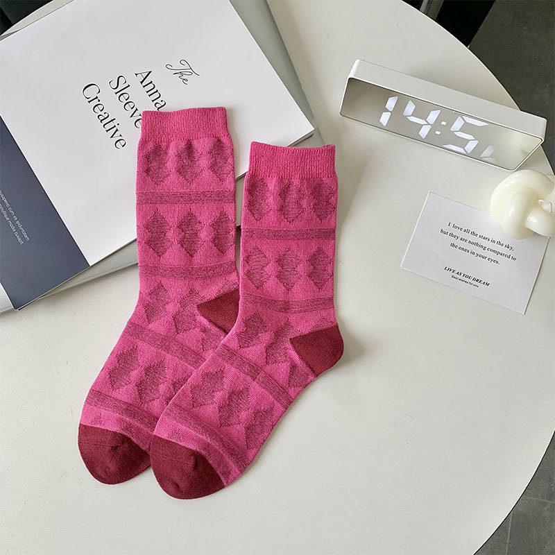 Women's Retro Vertical Stripe Cotton Socks Double Needle Double-Way Breathable Mid-Calf Socks All-Match Dopamine Socks Pink Outer Wear Socks