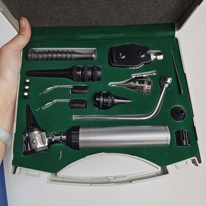 Pentagon Inspector Set Ophthalmoscope Otoscope Nasal Expander Throat Examination and Other Small Animals Can Be Checked