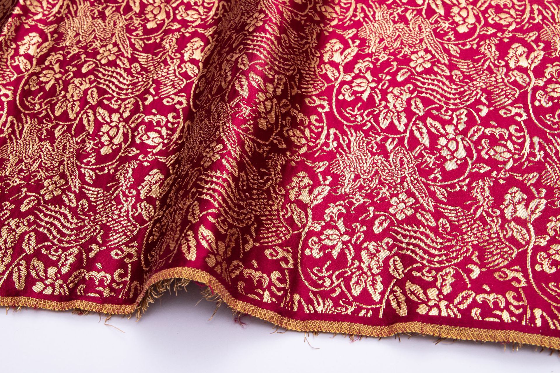 复制桑蚕丝提花面料 非物质文化遗产南京云锦 汉服织金布料