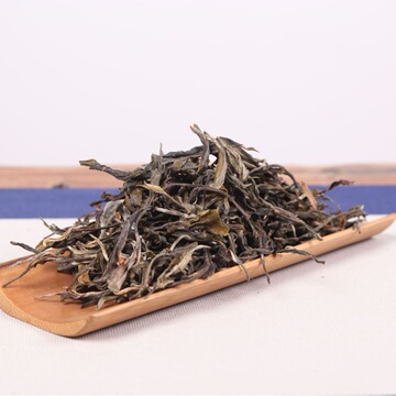 2024年头波春茶云南普洱茶生茶易武古树散茶500克源头产地批发