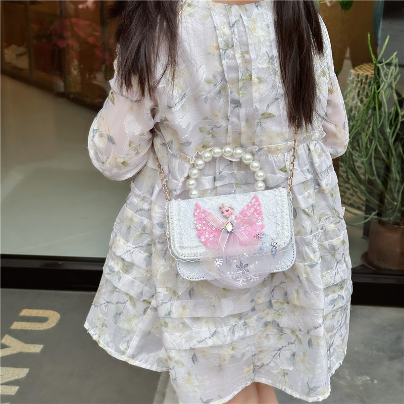 今年流行新款网红公主手提包幼儿园宝宝女童可爱珍珠包外出旅行包