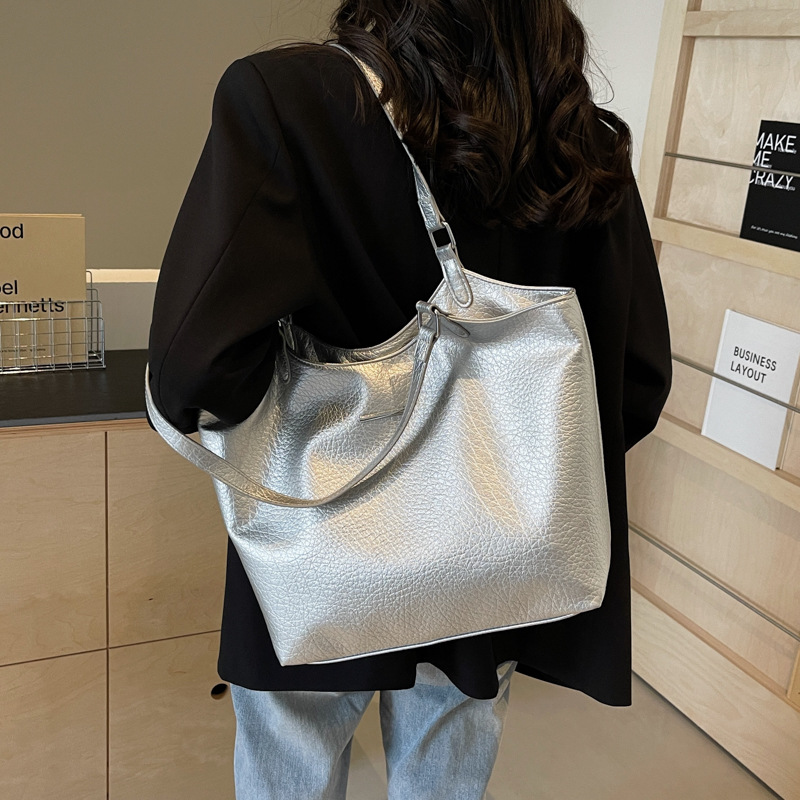 New Large-Capacity Retro Handbag Cross-Border Casual All-Match Underarm Tote Simple Textured One-Shoulder Bag Wholesale