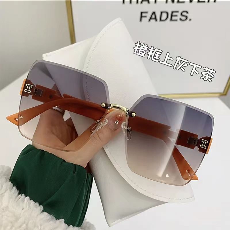 2023 New Big Brand H's Same Style Sunglasses Women's High Sense to Make Big Face Thin-Looked Uv Protection Fashionable Sunglasses