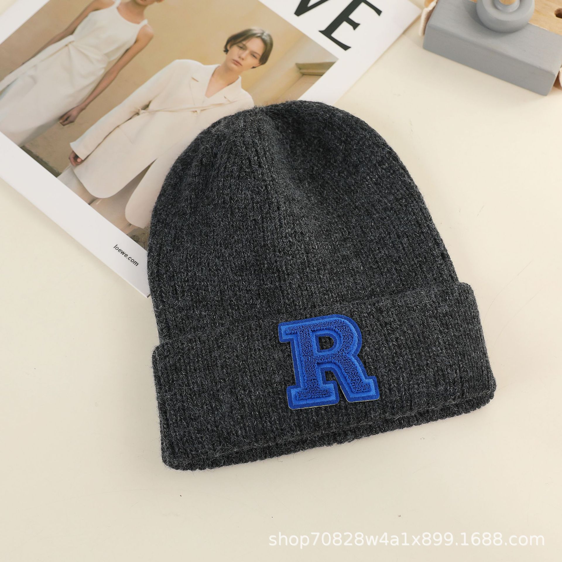 Korean Style Letter R Standard Woolen Cap Men's and Women's Same Simple All-Matching Knitted Hat Cold Protection in Autumn and Winter Thermal Head Cover Warm