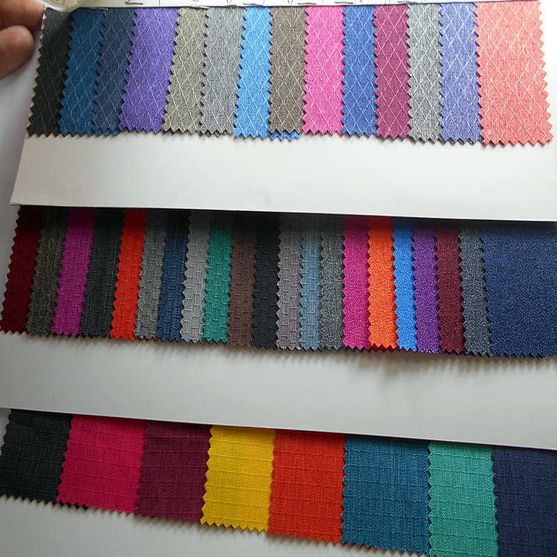 舞龙菱形防泼水磨砂布PU牛津布双色正格五分格阳离子提花格子面料