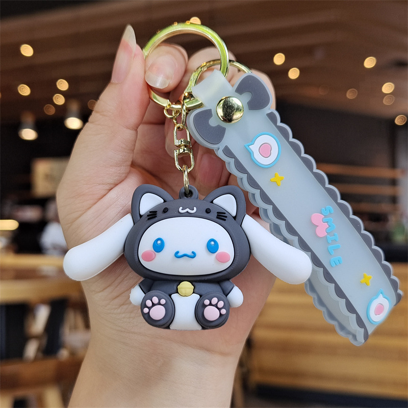 Sanrio Cartoon Keychain Cute Animal Big Ear Dog Doll Girl Bag Pendant Car Key Chain Wholesale