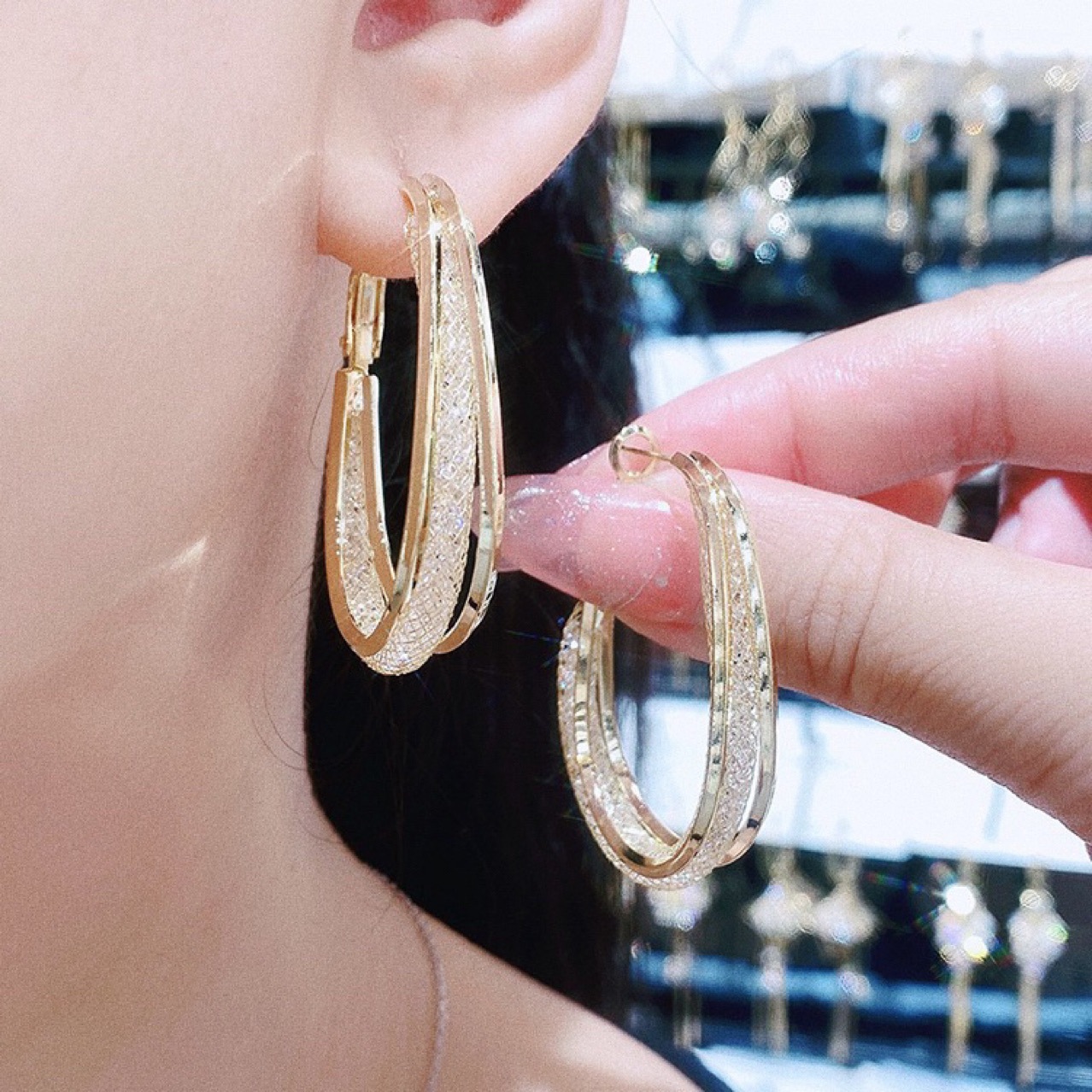 卡拉美拉耳环女设计感人工锆石网纱圆圈时尚银针2021年新款潮耳饰