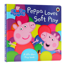 小猪英文原版绘本Peppa  Peppa Loves Soft Play纸板翻翻书粉红猪