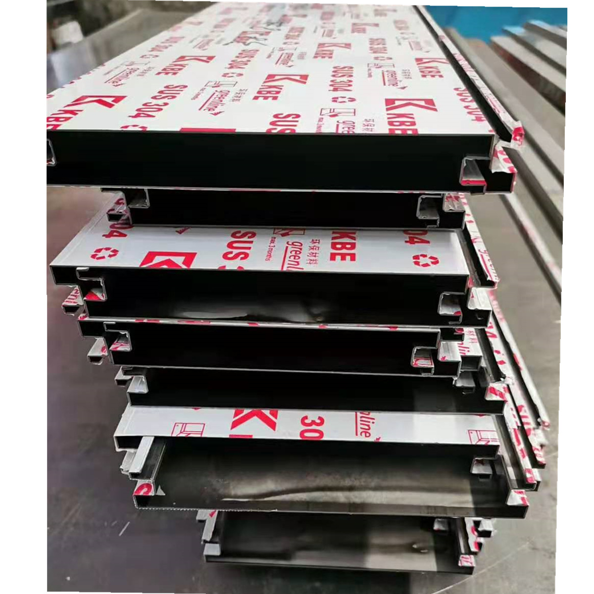 酒店商场不锈钢装饰线条铝合金踢脚线收边条拉丝镜面不锈钢u型槽