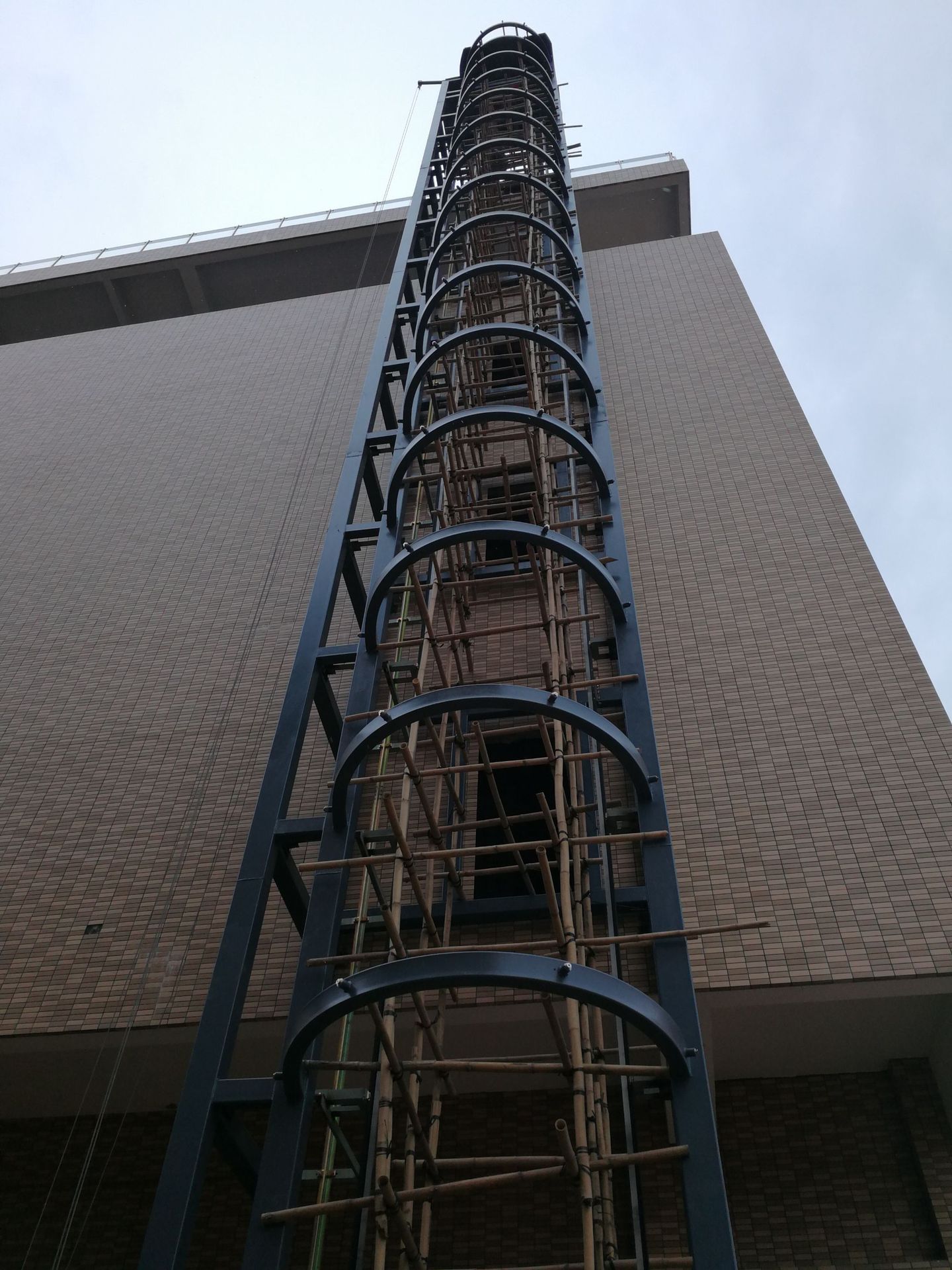 钢结构电梯井道,电梯基坑土建,电梯外装玻璃幕墙/铝单板,电梯