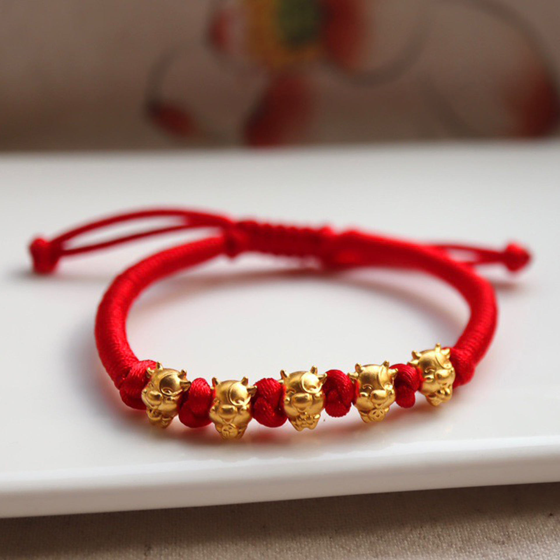 本命年五福金牛红绳手链足金999福牛手链牛气冲天千足金硬金红绳