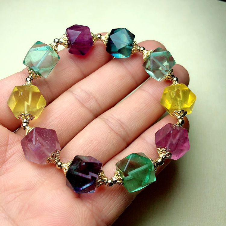 批发天然彩萤石手链 方糖萤石时尚女款手链 晶体通透简约-阿里巴巴