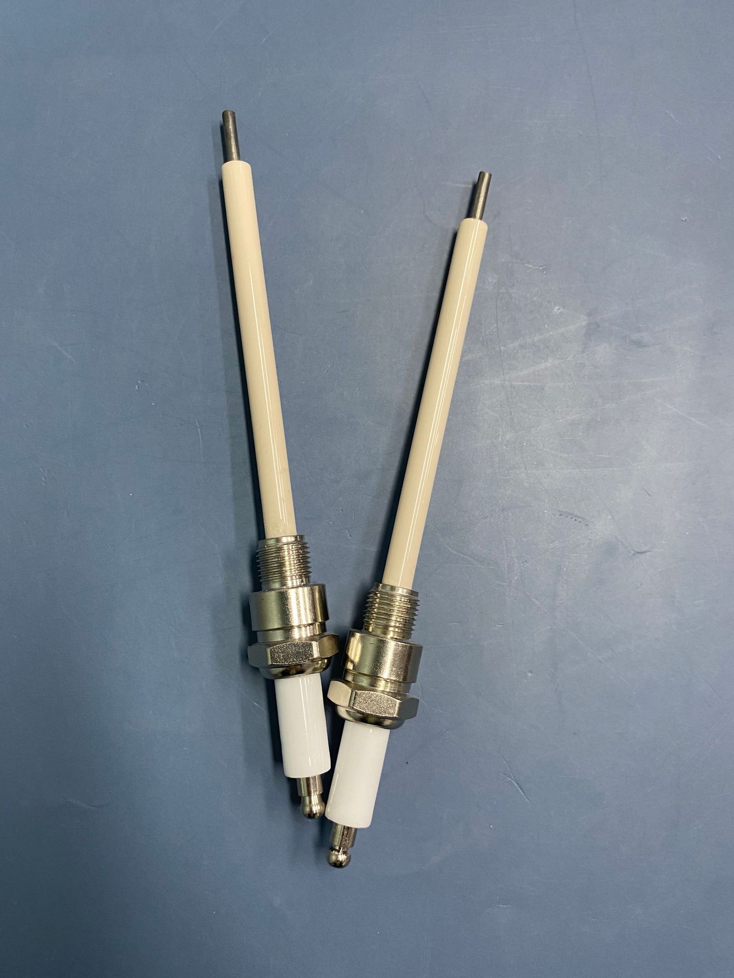 绝缘陶瓷点火针 氧化铝陶瓷火花塞 95氧化铝点火电极 陶瓷点火针