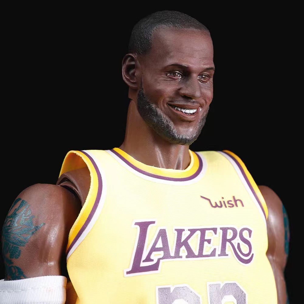nba篮球巨星1/6詹姆斯湖人队23号球衣关节可动兵人手办模型摆件
