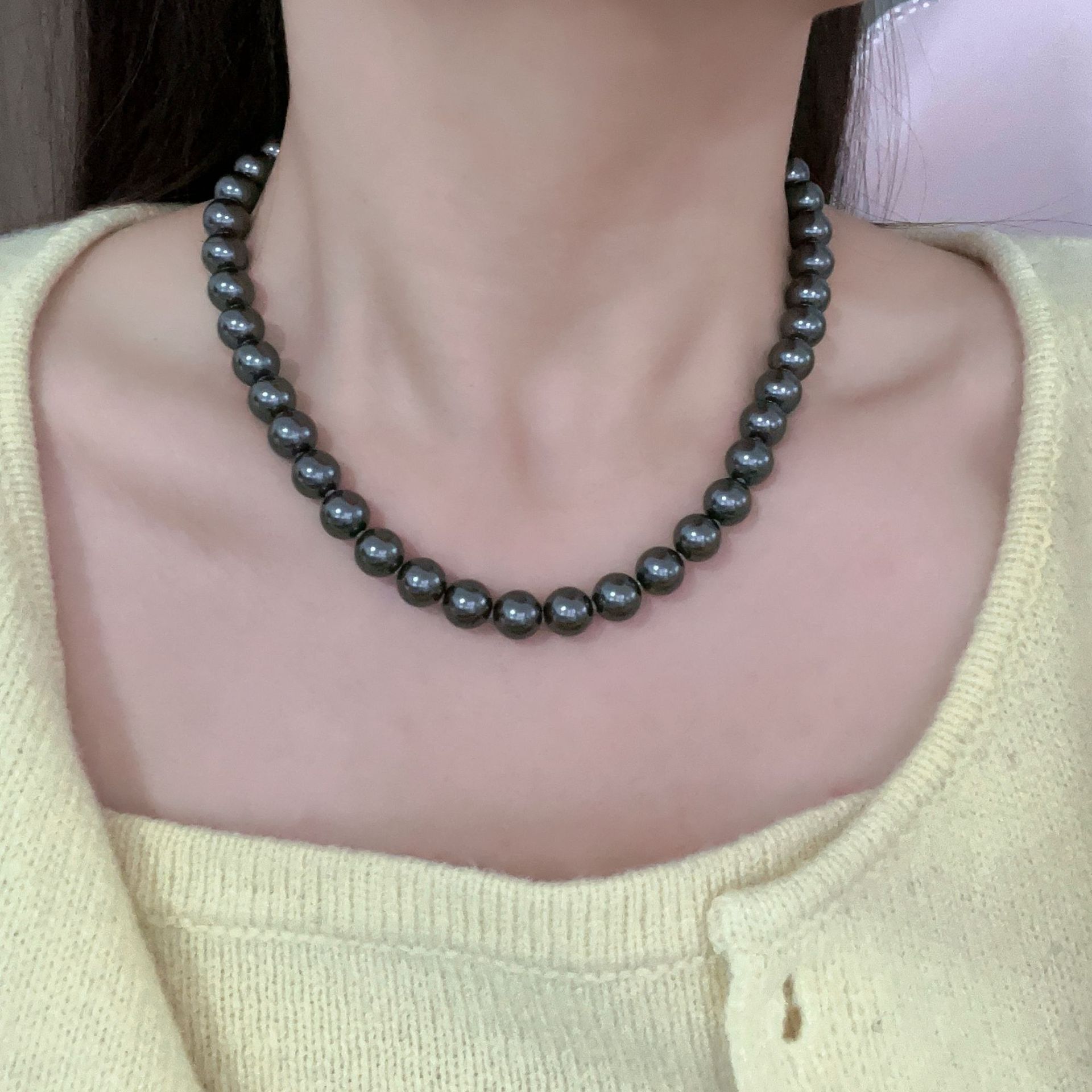 施家大溪地黑珍珠项链女轻奢配饰2024新款爆款秋冬毛衣链锁骨颈链