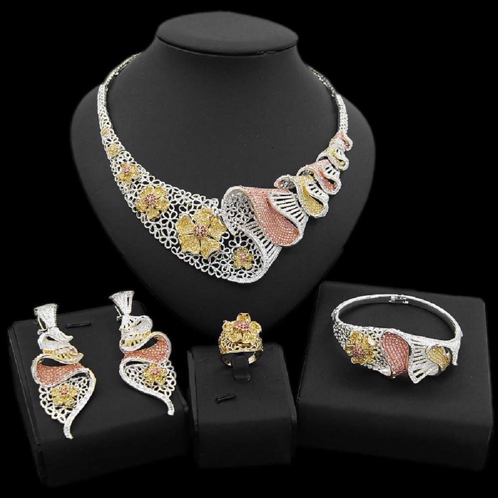 迪拜金镶钻镀金花朵项链耳环手镯戒指四件套饰品套装新娘婚礼首饰