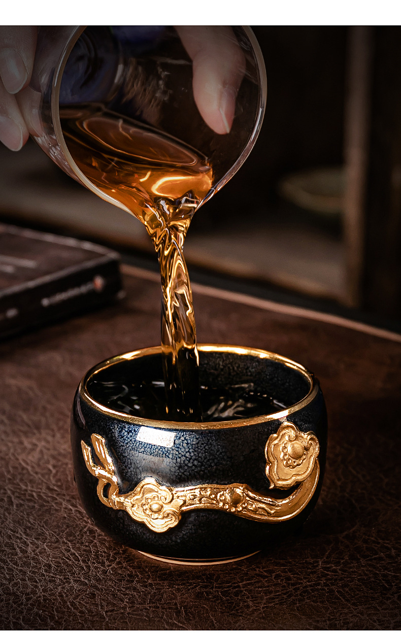 陈为椿鎏金浮雕金牛如意杯主人杯茶杯黄金盏茶杯品茗杯大茶杯茶碗