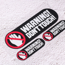 创意英文禁止触摸警示提示反光贴纸车窗摩托车机车标识防水车贴