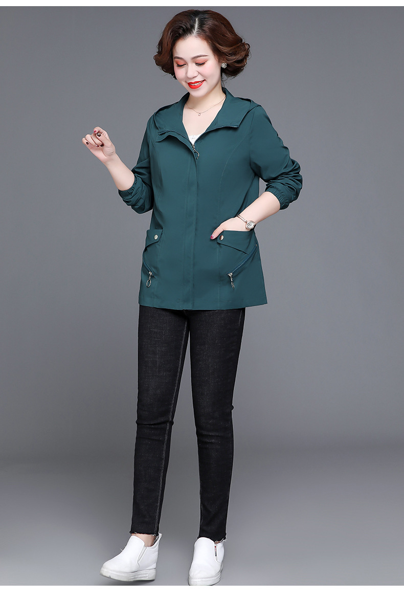 中老年外套女春秋40岁50中年妇女大码夹克上衣服妈妈秋装洋气风衣